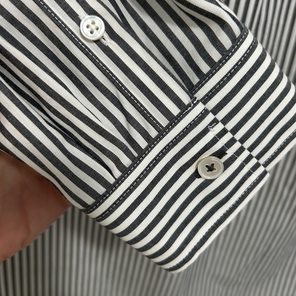 Talbots Perfect Popover - Picture 5 of 9